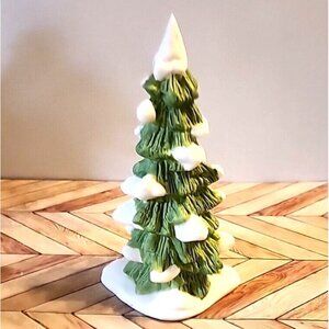 Dept 56 Porcelain Christmas Tree Heritage Village 7 Inches Tall Snowy